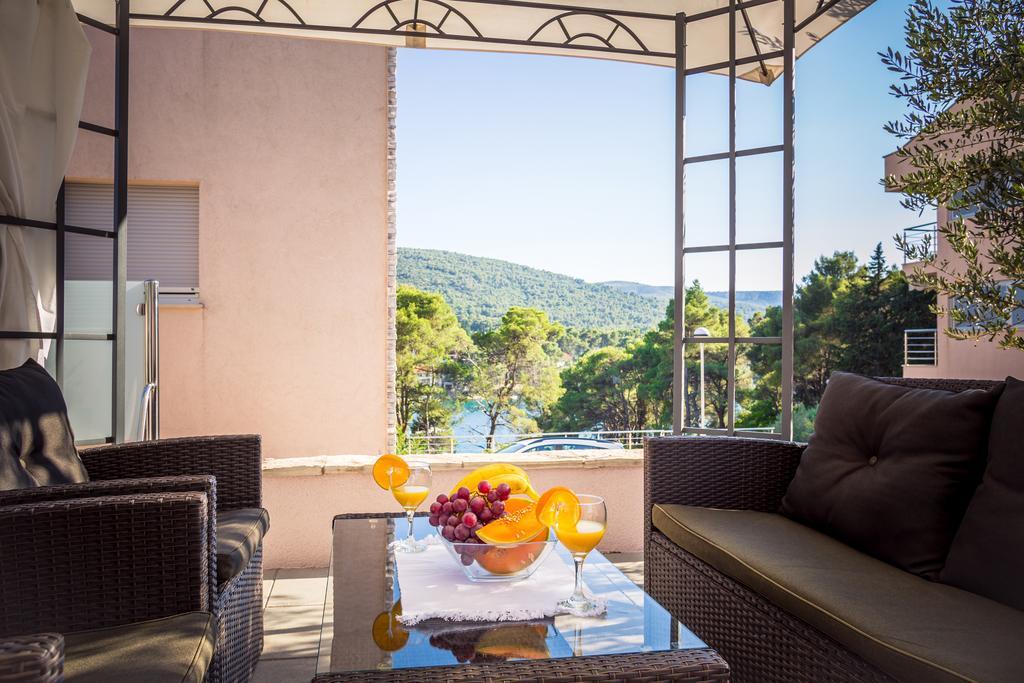 Apartment Falcon Stari Grad (Hvar) Room photo