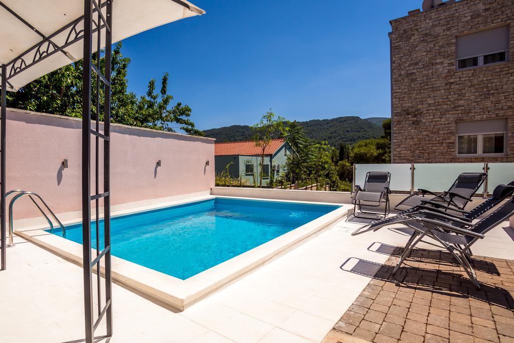 Apartment Falcon Stari Grad (Hvar) Room photo
