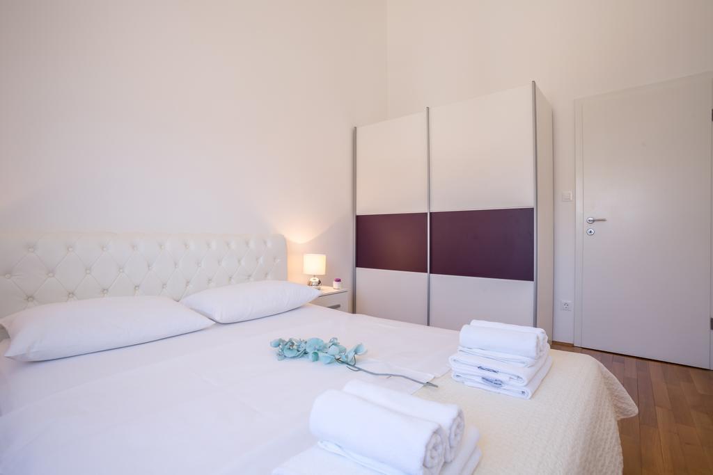 Apartment Falcon Stari Grad (Hvar) Room photo